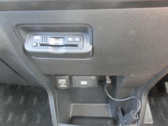 フリードスパイクハイブリッド ジャストセレクション パワースライドドア ハイブリット ナビ テレビ (ホワイトパール)(18枚目)