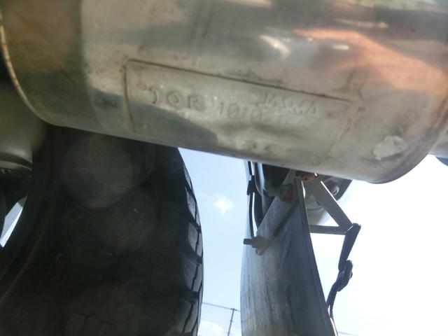 キックス RX 4WD ターボ 5MT リフトアップ公認 マッドタイヤ MKWアルミホイール オーバーフェンダー JAOSアンダーガード JAOSマッドフラップ 社外マフラー (ブラック)(27枚目)