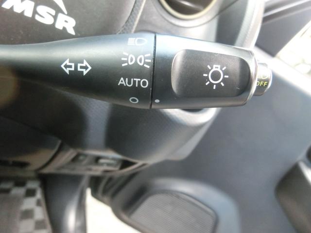 キックス RX 4WD ターボ 5MT リフトアップ公認 マッドタイヤ MKWアルミホイール オーバーフェンダー JAOSアンダーガード JAOSマッドフラップ 社外マフラー (ブラック)(55枚目)