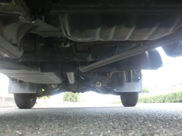 サンバートラック ＳＤＸ　スーパーチャージャー　三方開　４ＷＤ　４気筒　スーパーチャージャー付エンジン　切替式４ＷＤ　５速マニュアルミッション　エアコン付　Ｔベルト交換済　車検８年４月まで　（ホワイト）（45枚目）