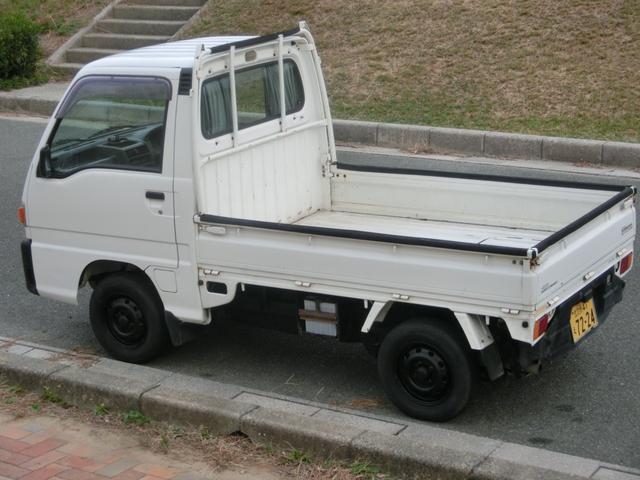サンバートラック ＳＤＸ　スーパーチャージャー　三方開　４ＷＤ　４気筒　スーパーチャージャー付エンジン　切替式４ＷＤ　５速マニュアルミッション　エアコン付　Ｔベルト交換済　車検８年４月まで　（ホワイト）（50枚目）