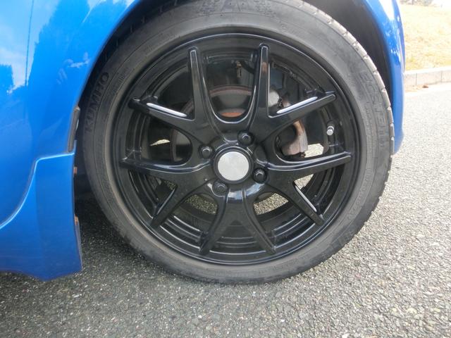 R2 タイプS S 4気筒DOHCインタークーラー付きスーパーチャージャー 7速MTシフト付CVT 4輪独立サスペンション テイン車高調 STIゲノムマフラー LEDテールランプ インナーカーボンヘッドライト(12枚目)