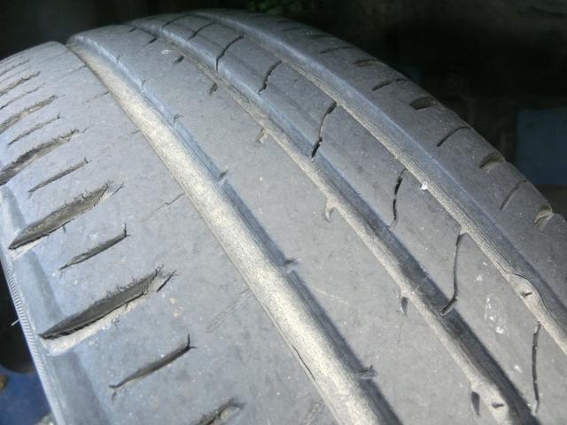 R2 タイプS S 4気筒DOHCインタークーラー付きスーパーチャージャー 7速MTシフト付CVT 4輪独立サスペンション テイン車高調 STIゲノムマフラー LEDテールランプ インナーカーボンヘッドライト(13枚目)