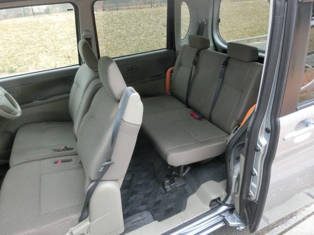 タント 　スローパー　車椅子　スロープ付き　リヤシート付４人乗り　車椅子移動車　車検８年８月　福祉車両　Ｔチェーン式エンジン　ＣＶＴ　フル装備　エアコン　リヤシート取外し可能（23枚目）