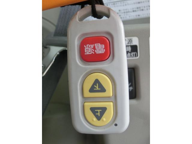 タント 車椅子移動車 電動ウインチ 車イス固定具 スロープ リヤシート付4人乗り Tチェーン式エンジン CVT フル装備 福祉車両(48枚目)