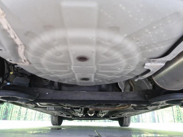 X 衝突軽減 禁煙車 純正ナビ Bluetooth再生 フルセグTV ETC スマートキ- 車線逸脱警報 オートライト アイドリングストップ 盗難防止装置 プライバシーガラス 電動格納ミラー(18枚目)