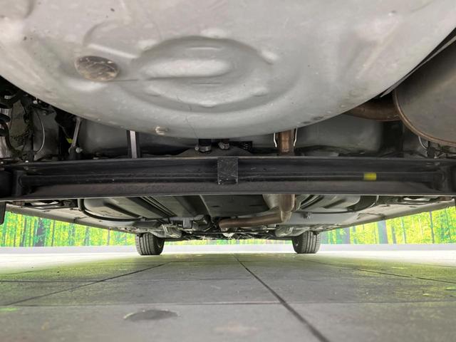 G 両側パワースライド 禁煙車 カロッツェリアナビ 衝突軽減 Bluetooth フルセグ ETC LEDヘッドライト 車線逸脱警報 オートハイビーム 先行車発進お知らせ 革巻きステアリング 盗難防止装置(20枚目)