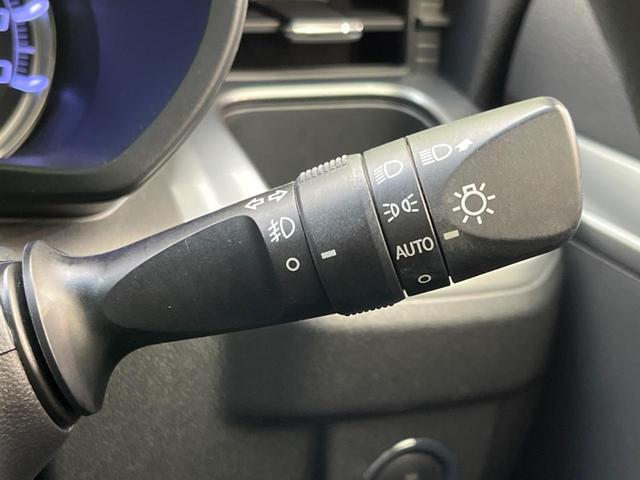カスタム X SA 衝突軽減 禁煙車 カロッツェリアナビ バックカメラ Bluetooth再生 フルセグTV ETC LEDヘッド 踏み間違い防止 先行車発進お知らせ スマートキー オートライト DVD再生 盗難防止装置(7枚目)