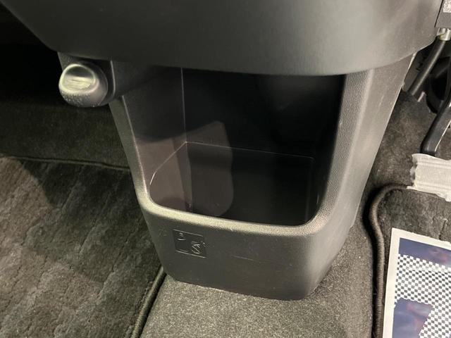 カスタム X SA 衝突軽減 禁煙車 カロッツェリアナビ バックカメラ Bluetooth再生 フルセグTV ETC LEDヘッド 踏み間違い防止 先行車発進お知らせ スマートキー オートライト DVD再生 盗難防止装置(44枚目)