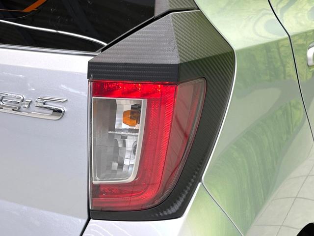 L SAIII 禁煙車 衝突軽減装置 コーナーセンサー 踏み間違い防止 オートハイビーム 車線逸脱警報 純正オーディオ アイドリングストップ プライバシーガラス ドアバイザー ふらつき防止機能 AUX接続(24枚目)