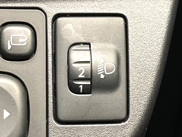 S 禁煙車 純正9型ナビ バックカメラ Bluetooth再生 フルセグTV ETC シートヒーター スマートキー オートライト オートエアコン ステアリングスイッチ 盗難防止装置 ドアバイザー(34枚目)