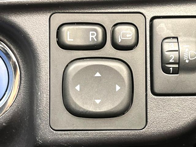 S 禁煙車 純正9型ナビ バックカメラ Bluetooth再生 フルセグTV ETC シートヒーター スマートキー オートライト オートエアコン ステアリングスイッチ 盗難防止装置 ドアバイザー(35枚目)