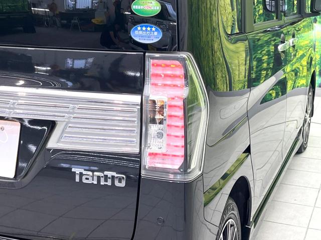 カスタムX トップエディションSAIII 両側電動スライド 衝突軽減装置 禁煙車 純正ナビ バックカメラ Bluetooth再生 フルセグTV ETC シートヒーター ハーフレザーシート LEDヘッドライト LEDフロントフォグ スマートキ-(24枚目)