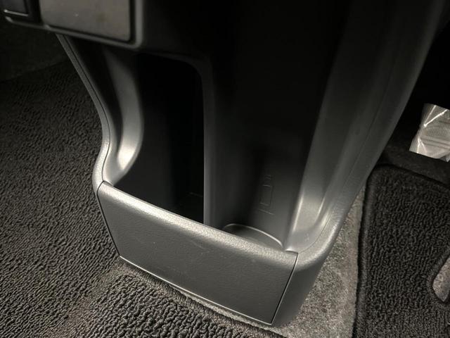 G 衝突軽減装置 禁煙車 ETC ドライブレコーダー シートヒーター 誤発進抑制 スマートキ- オートエアコン シートアンダーボックス 電動格納ミラー プライバシーガラス ドアバイザー(47枚目)