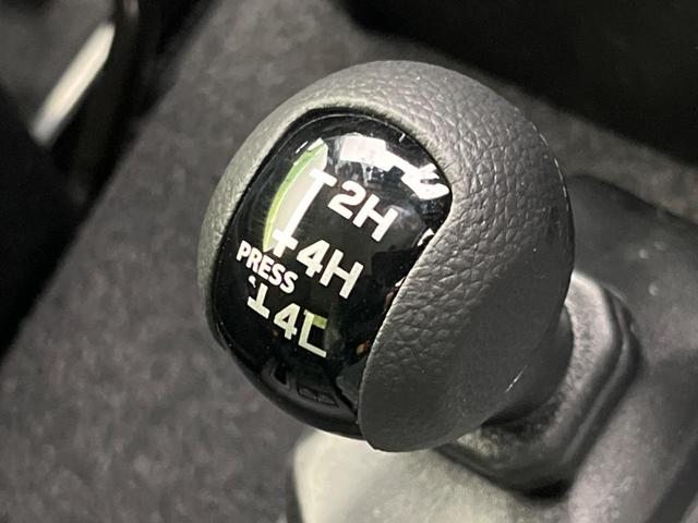 ジムニー ＸＣ　４ＷＤ　セーフティサポート　禁煙車　スマートキー　シートヒーター　ＬＥＤヘッドライト　クルーズコントロール　レーンアシスト　コーナーセンサー　オートマチックハイビーム　車線逸脱警報　誤発進抑制機能（3枚目）