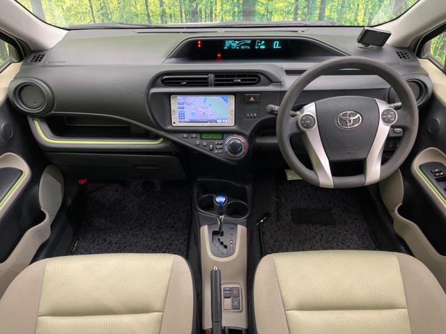アクア Ｓ　純正ナビ　禁煙車　バックカメラ　ＥＴＣ　Ｂｌｕｅｔｏｏｔｈ　シートヒーター　スマートキ－　オートエアコン　オートライト　電動格納ミラー　プライバシーガラス　ドアバイザー　地デジ（2枚目）