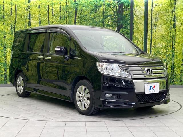 ステップワゴンスパーダ Ｚ　フリップダウンモニター　両側電動スライド　禁煙車　ＳＤナビ　バックカメラ　ＥＴＣ　Ｂｌｕｅｔｏｏｔｈ　フルセグ　ドライブレコーダー　オートライト　オートエアコン　ＨＩＤヘッド　革巻きステアリング（16枚目）