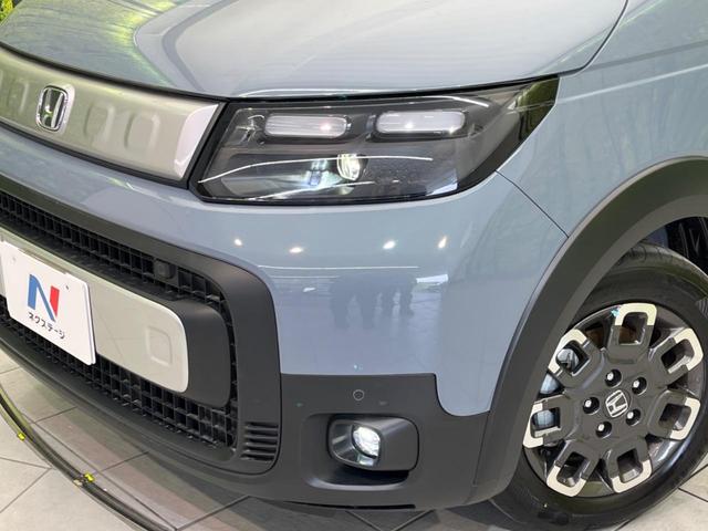 フリード クロスター　登録済未使用車　両側電動スライドドア　衝突軽減　レーダークルーズ　シートヒーター　スマートキー　ＬＥＤヘッド　ＬＥＤフォグレーンキープ　クリアランスソナー　ハーフレザーシート　オートマチックハイビーム（11枚目）