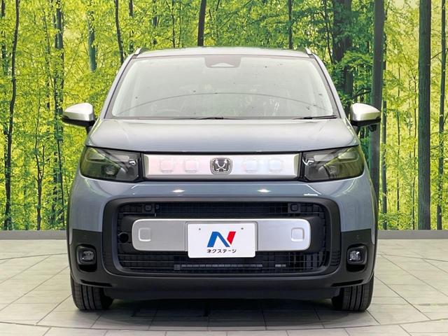 フリード クロスター　登録済未使用車　両側電動スライドドア　衝突軽減　レーダークルーズ　シートヒーター　スマートキー　ＬＥＤヘッド　ＬＥＤフォグレーンキープ　クリアランスソナー　ハーフレザーシート　オートマチックハイビーム（14枚目）