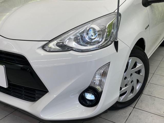 アクア Ｓ　禁煙車　純正ＳＤナビ　バックカメラ　ＥＴＣ　Ｂｌｕｅｔｏｏｔｈ　スマートキー　ＬＥＤヘッドライト　ＬＥＤフォグランプ　オートエアコン　ＣＤ再生　地デジ　盗難防止装置　プライバシーガラス　オートライト（12枚目）