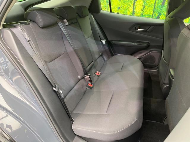 プリウス Ｇ　衝突軽減装置　禁煙車　８型ディスプレイオーディオ　レーダークルーズ　バックカメラ　ＥＴＣ　Ｂｌｕｅｔｏｏｔｈ　フルセグ　シートヒーター　ＬＥＤヘッドライト　レーンキープ　クリアランスソナー（9枚目）