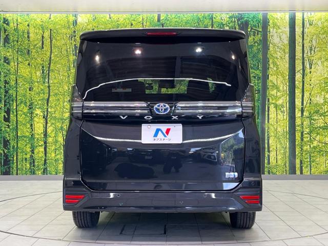 ヴォクシー ハイブリッドＳ－Ｚ　両側電動スライドドア　フリップダウン　衝突軽減装置　禁煙車　１０．５インチナビ　レーダークルーズ　バックカメラ　ＥＴＣ　Ｂｌｕｅｔｏｏｔｈ　フルセグ　ドラレコ　シートヒーター　ＬＥＤヘッドライト（15枚目）