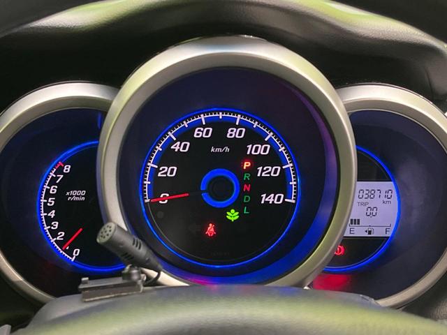 Ｎ－ＢＯＸカスタム Ｇ・Ｌパッケージ　電動スライドドア　禁煙車　バックカメラ　ＥＴＣ　Ｂｌｕｅｔｏｏｔｈ　スマートキー　ＨＩＤヘッドライト　ステアリングスイッチ　オートエアコン　１４インチアルミホイール　ＣＤ／ＤＶＤ再生　地デジ（41枚目）