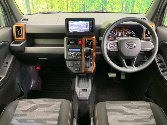 タフト Ｇ　ガラスルーフ　衝突軽減装置　純正ナビ　バックカメラ　禁煙車　シートヒーター　ドライブレコーダー　フルセグ　Ｂｌｕｅｔｏｏｔｈ　ＬＥＤヘッド　革巻きステアリング　ステアリングスイッチ　オートライト（2枚目）