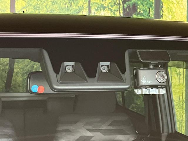タフト Ｇ　ガラスルーフ　衝突軽減装置　純正ナビ　バックカメラ　禁煙車　シートヒーター　ドライブレコーダー　フルセグ　Ｂｌｕｅｔｏｏｔｈ　ＬＥＤヘッド　革巻きステアリング　ステアリングスイッチ　オートライト（4枚目）