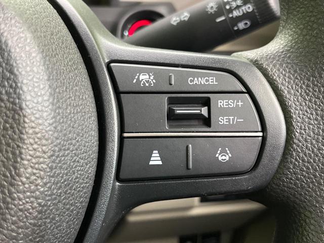 Ｎ－ＢＯＸ ベースグレード　電動スライドドア　衝突軽減装置　禁煙車　純正８インチＳＤナビ　バックカメラ　レーダークルーズ　ＥＴＣ　Ｂｌｕｅｔｏｏｔｈ　フルセグ　スマートキー　クリアランスソナー　ＬＥＤヘッドライト（7枚目）