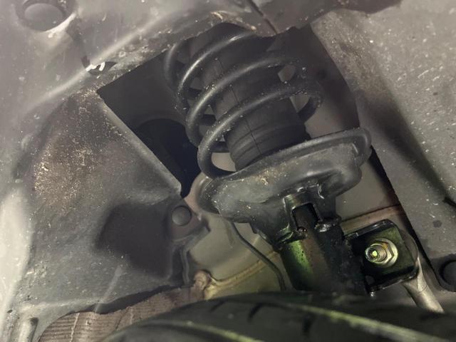 Ｎ－ＢＯＸ ベースグレード　電動スライドドア　衝突軽減装置　禁煙車　純正８インチＳＤナビ　バックカメラ　レーダークルーズ　ＥＴＣ　Ｂｌｕｅｔｏｏｔｈ　フルセグ　スマートキー　クリアランスソナー　ＬＥＤヘッドライト（20枚目）