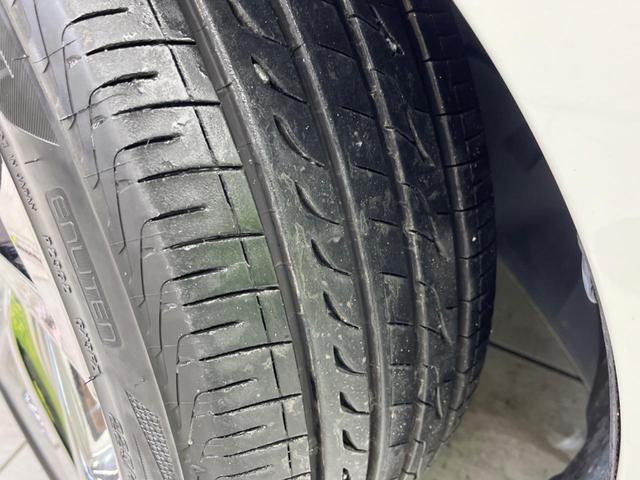 クラウンハイブリッド ＲＳアドバンス　衝突軽減装置　禁煙車　純正８インチナビ　レーダークルーズコントロール　全周囲カメラ　ＥＴＣ　Ｂｌｕｅｔｏｏｔｈ　フルセグ　ドラレコ　パワーシート　スマートキー　ＬＥＤヘッド　ＬＥＤフォグ（22枚目）