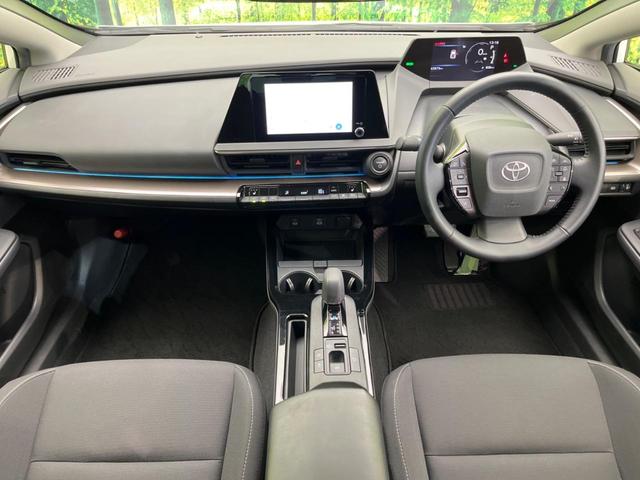 プリウス Ｇ　衝突軽減装置　純正８型ディスプレイオーディオ　禁煙車　バックカメラ　ＥＴＣ　Ｂｌｕｅｔｏｏｔｈ　フルセグ　シートヒーター　ブラインドスポットモニター　ＬＥＤヘッドライト　スマートキー　オートライト（2枚目）