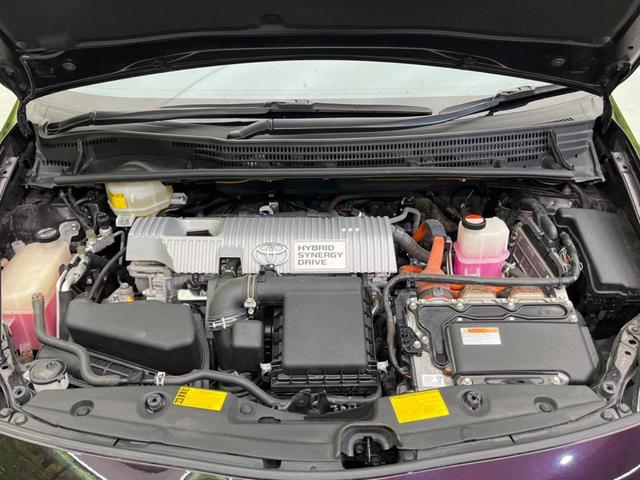 プリウス Ｓ　純正ＳＤナビ　バックカメラ　禁煙車　スマートキー　ＨＩＤヘッド　ビルトインＥＴＣ　オートライト　オートエアコン　純正１５インチアルミ　Ｂｌｕｅｔｏｏｔｈ　ＣＤ　ＤＶＤ再生　フルセグ（18枚目）