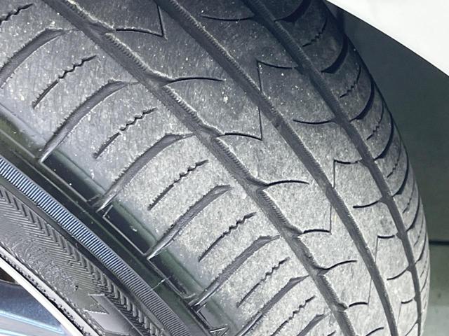 アクア Ｘ－アーバン　禁煙車　純正ナビ　バックカメラ　ＥＴＣ　Ｂｌｕｅｔｏｏｔｈ　フルセグ　ドライブレコーダー　スマートキー　シートヒーター　ハーフレザーシート　オートライト　革巻きステアリング　オートエアコン（22枚目）