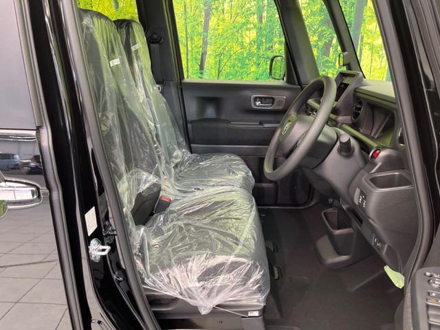 Ｎ－ＢＯＸカスタム ベースグレード　届出済未使用車　両側電動スライド　衝突軽減装置　スマートキー　シートヒーター　ステアリングスイッチ　車線逸脱警報　オートマチックハイビーム　踏み間違い防止　コーナーセンサー　ＬＥＤヘッドライト（8枚目）