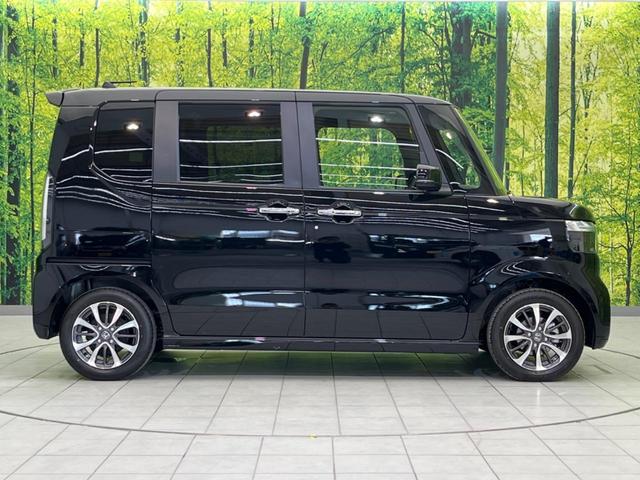 Ｎ－ＢＯＸカスタム ベースグレード　届出済未使用車　両側電動スライド　衝突軽減装置　スマートキー　シートヒーター　ステアリングスイッチ　車線逸脱警報　オートマチックハイビーム　踏み間違い防止　コーナーセンサー　ＬＥＤヘッドライト（35枚目）