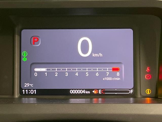 Ｎ－ＢＯＸカスタム ベースグレード　届出済未使用車　両側電動スライド　衝突軽減装置　スマートキー　シートヒーター　ステアリングスイッチ　車線逸脱警報　オートマチックハイビーム　踏み間違い防止　コーナーセンサー　ＬＥＤヘッドライト（45枚目）