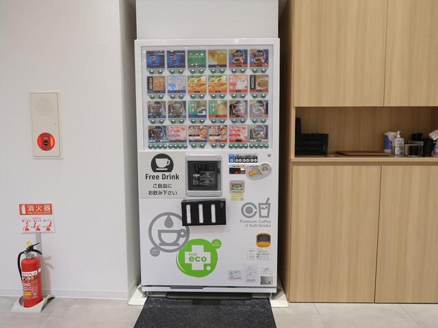 Ｎ－ＢＯＸ ベースグレード　届出済未使用車　電動スライド　衝突軽減装置　スマートキー　シートヒーター　ステアリングスイッチ　車線逸脱警報　オートマチックハイビーム　踏み間違い防止　コーナーセンサー　ＬＥＤヘッドライト（79枚目）