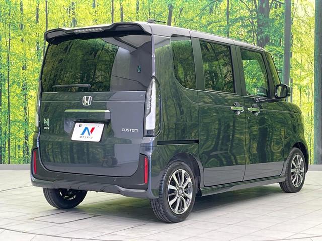 Ｎ－ＢＯＸカスタム ベースグレード　届出済未使用車　両側電動スライド　衝突軽減装置　スマートキー　シートヒーター　ステアリングスイッチ　車線逸脱警報　オートマチックハイビーム　踏み間違い防止　コーナーセンサー　ＬＥＤヘッドライト（17枚目）
