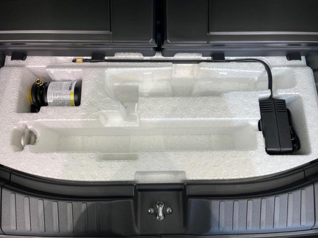 Ｎ－ＢＯＸカスタム ベースグレード　届出済未使用車　両側電動スライド　衝突軽減装置　スマートキー　シートヒーター　ステアリングスイッチ　車線逸脱警報　オートマチックハイビーム　踏み間違い防止　コーナーセンサー　ＬＥＤヘッドライト（33枚目）
