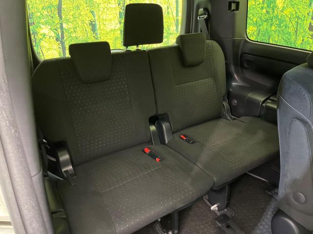 ノア ハイブリッドＧ　両側電動スライドドア　衝突軽減装置　禁煙車　純正ナビ　バックカメラ　ＥＴＣ　Ｂｌｕｅｔｏｏｔｈ　ドラレコ　シートヒーター　ＬＥＤヘッドライト　ＬＥＤフォグランプ　クルーズコントロール　レーンアシスト（10枚目）