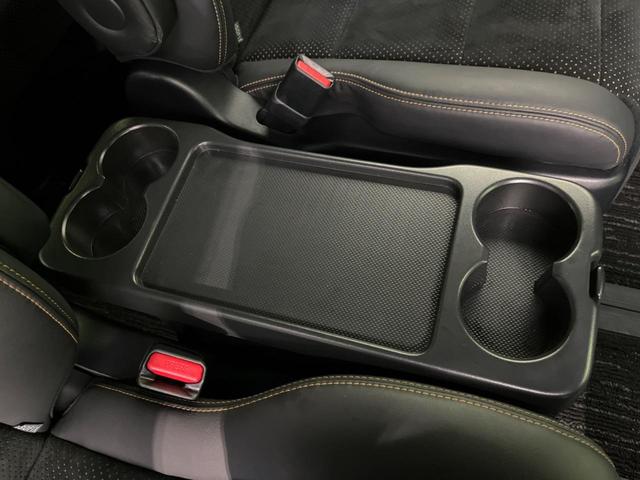 アルファード ２．５Ｓ　タイプゴールドＩＩ　後席モニタ　両側電動スライドドア　バックカメラ　衝突警報装置　レーダークルーズコントロール　パワーバックドア　ハーフレザーシート　ドライブレコーダー　スマートキー　ＬＥＤヘッドライト（40枚目）