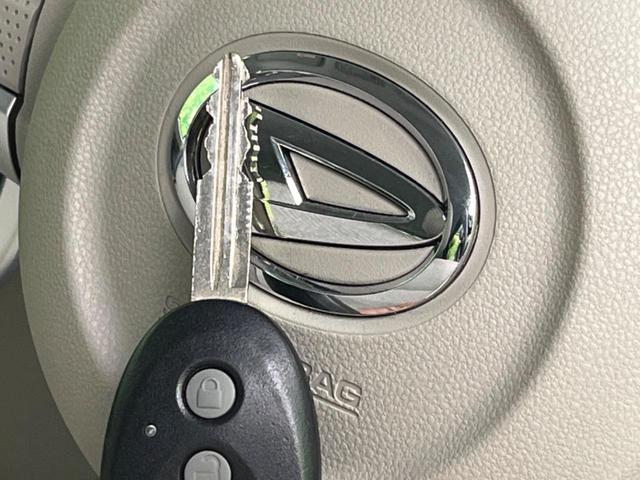 タント Ｌ　ＳＡ　衝突軽減装置　禁煙車　ＳＤナビ　ＥＴＣ　Ｂｌｕｅｔｏｏｔｈ　両側スライドドア　ＣＤ／ＤＶＤ再生　地デジ　盗難防止装置　プライバシーガラス　アイドリングストップ　ベンチシート　横滑防止装置（6枚目）
