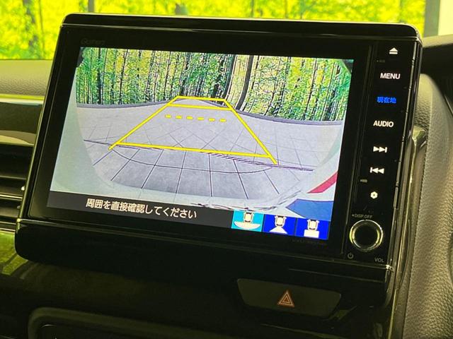 Ｎ－ＢＯＸカスタム Ｇ・Ｌターボホンダセンシング　両側電動ドア　純正ＳＤナビ　バックカメラ　衝突被害軽減システム　レーダークルーズ　禁煙車　ドラレコ　コーナーセンサー　スマートキー　ＬＥＤヘッド　ビルトインＥＴＣ　オートハイビーム　車線逸脱警報（4枚目）