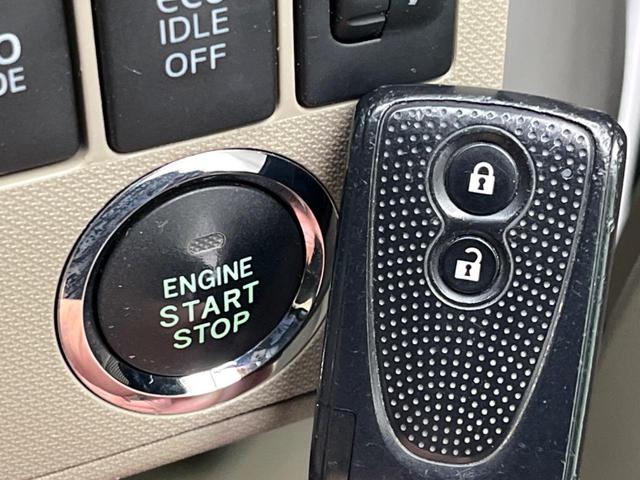 ムーヴ Xリミテッド 禁煙車 純正ナビ バックカメラ ETC ドライブレコーダー スマートキー 純正14インチアルミホイール アイドリングストップ 盗難防止装置 CD再生 オートエアコン ベンチシート(6枚目)