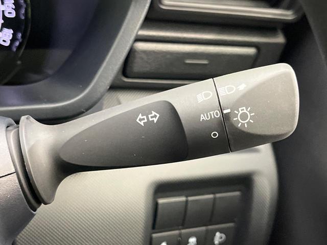 ライズ Ｘ　登録済未使用車　衝突軽減装置　スマートキー　ＬＥＤヘッドライト　レーンキープ　クリアランスソナー　オートマチックハイビーム　アイドリングストップ　電動格納ミラー　盗難防止装置（6枚目）