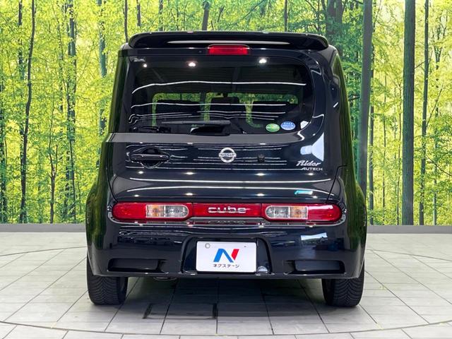 キューブ ライダー　ブラックライン　純正ＳＤナビ　禁煙車　スマートキー　ＨＩＤヘッドライト　ＥＴＣ　オートエアコン　１６インチアルミホイール　Ｂｌｕｅｔｏｏｔｈ再生　ＣＤ　ＤＶＤ再生　フルセグＴＶ（15枚目）