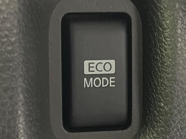 キューブ ライダー　ブラックライン　純正ＳＤナビ　禁煙車　スマートキー　ＨＩＤヘッドライト　ＥＴＣ　オートエアコン　１６インチアルミホイール　Ｂｌｕｅｔｏｏｔｈ再生　ＣＤ　ＤＶＤ再生　フルセグＴＶ（40枚目）