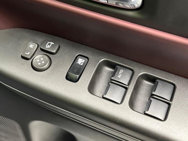 スペーシアカスタム ハイブリッドＸＳ　純正９型ナビ　届出済未使用車　両側電動ドア　全周囲カメラ　衝突被害軽減システム　レーダークルーズ　ハーフレザーシート　コーナーセンサー　スマートキー　ＬＥＤヘッド　オートハイビーム　車線逸脱警報（42枚目）